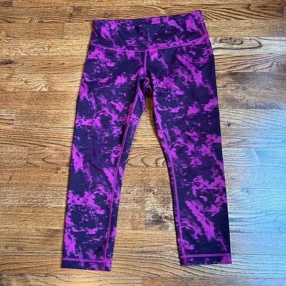 LULULEMON Wunder Under II 21 in tie dye crop leggings breezie plum black size 6 - Picture 2 of 8